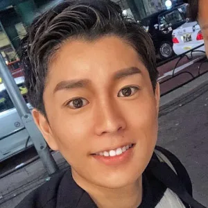 キリッとモテ顔 元美容部員ゲイに学ぶ 盛れ眉 の描き方 アンロミー